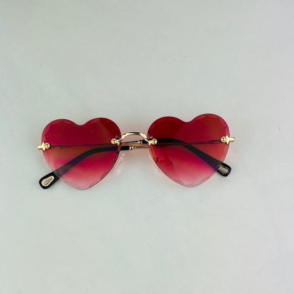 Accessories - COPY - COPY - COPY - rimless red heart shaped sun…